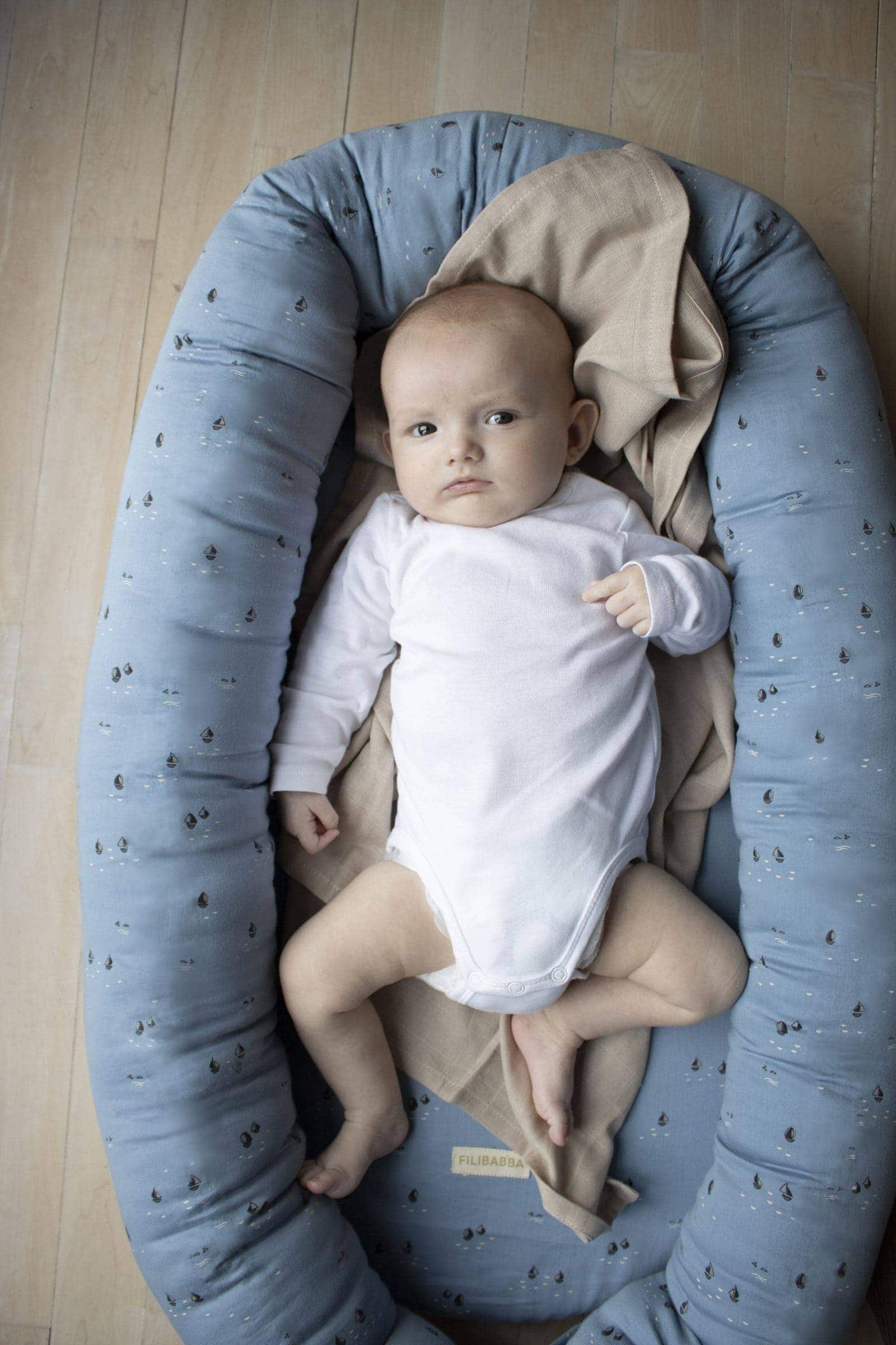 Babynest - Wave therapy  Shop online hos - Filibabba