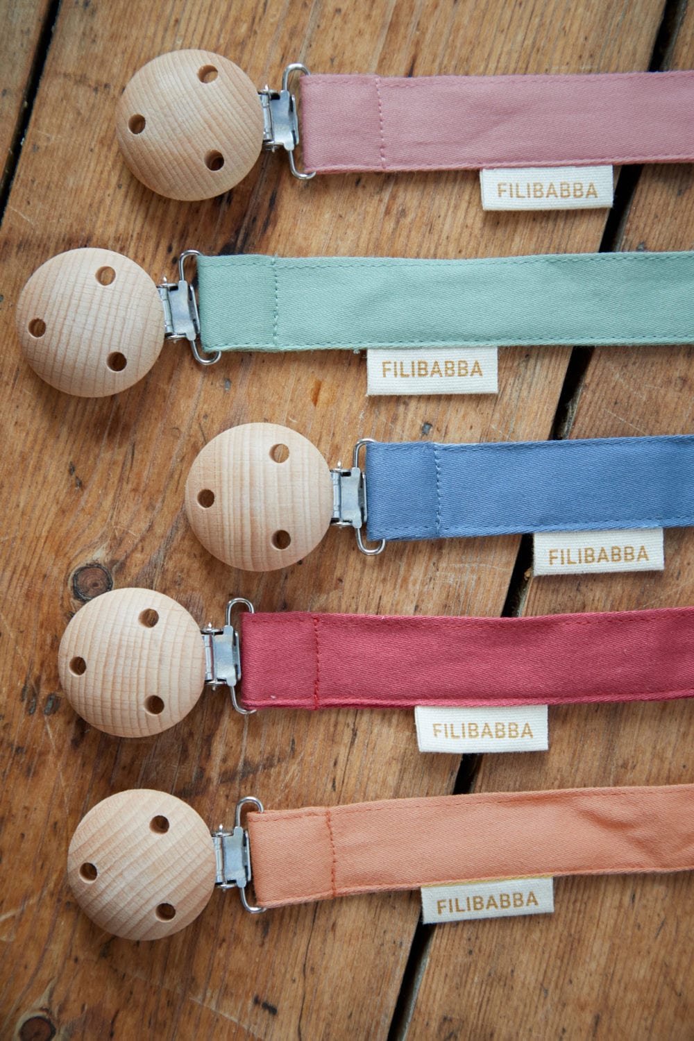 Pacifier holder with velcro closure Baked Apple Shop online hos