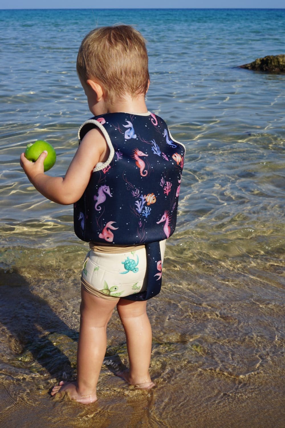 Swim vest 12 years Rainbow Reef Shop online hos FILIBABBA