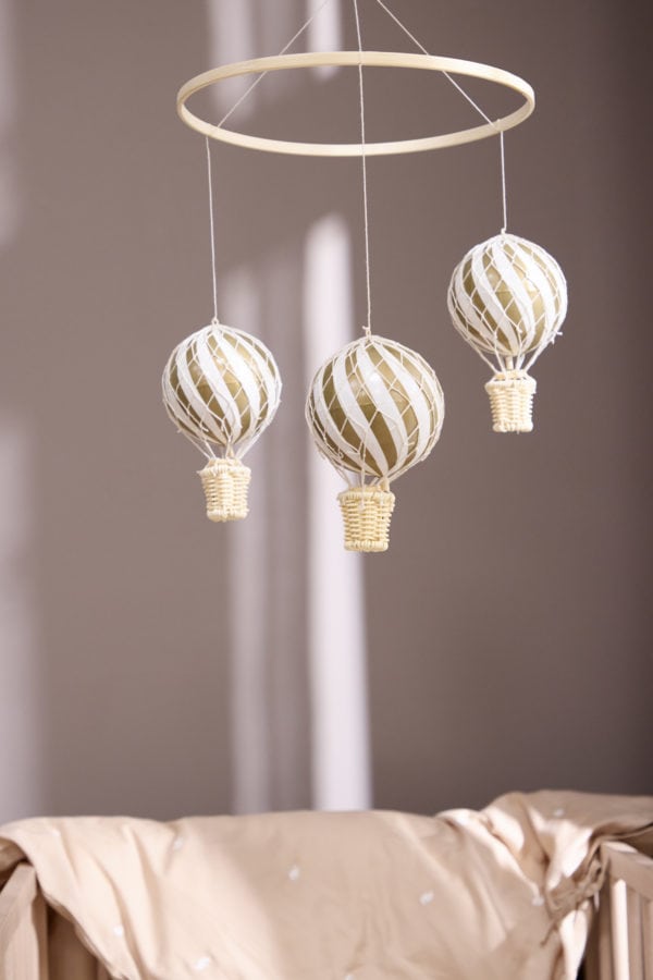 Air balloon mobile - Golden