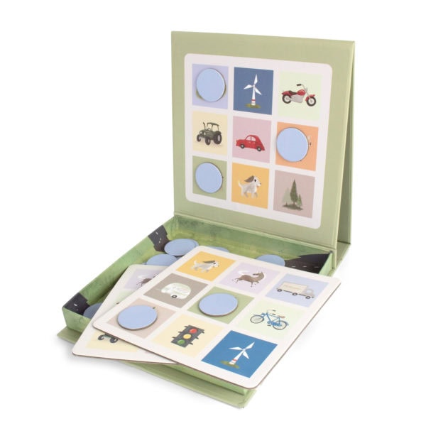 Magnetic game - Road trip bingo