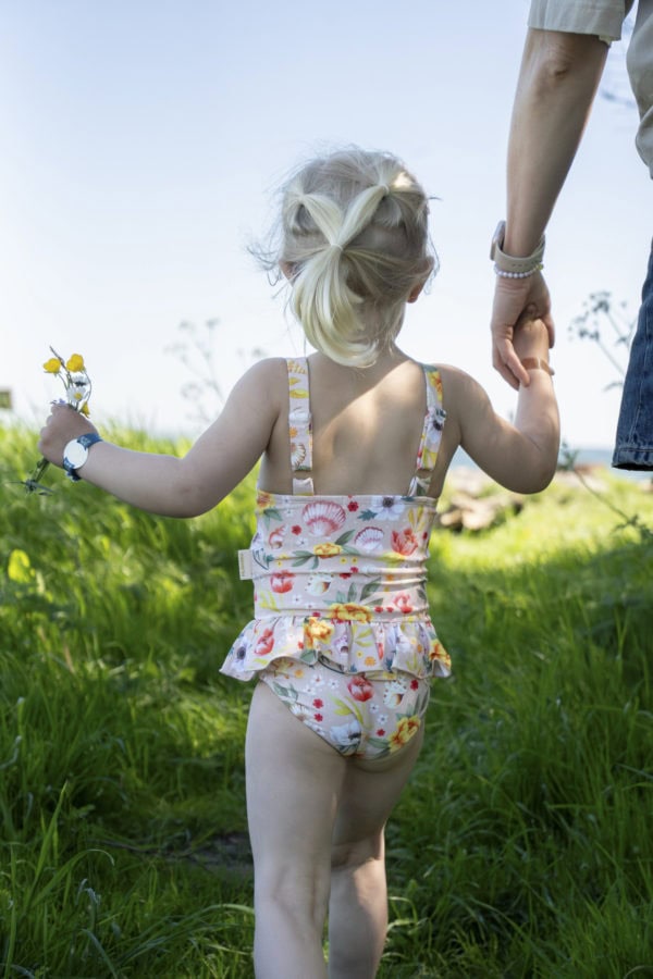 Eva – Badedragt 3-4 år – Ocean Blossom