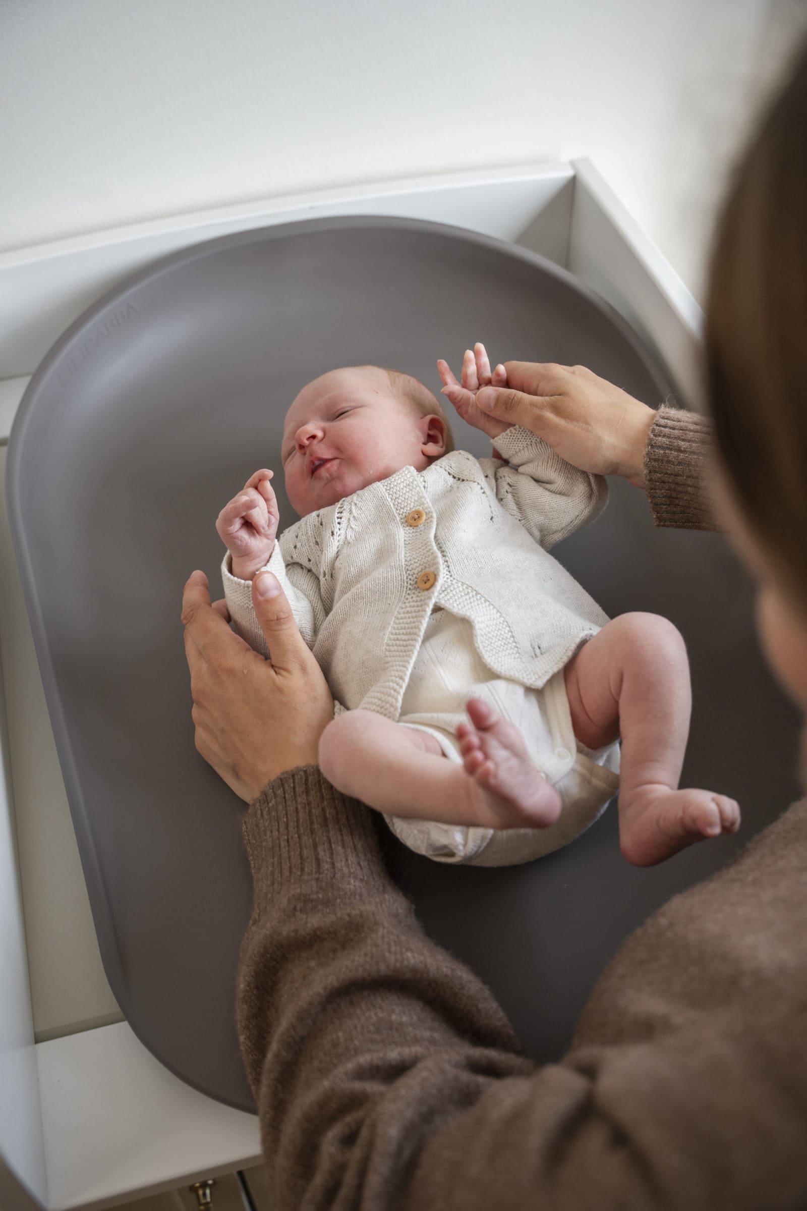 Bobbie 2.0 Soft Feel Changing Mat - Grey