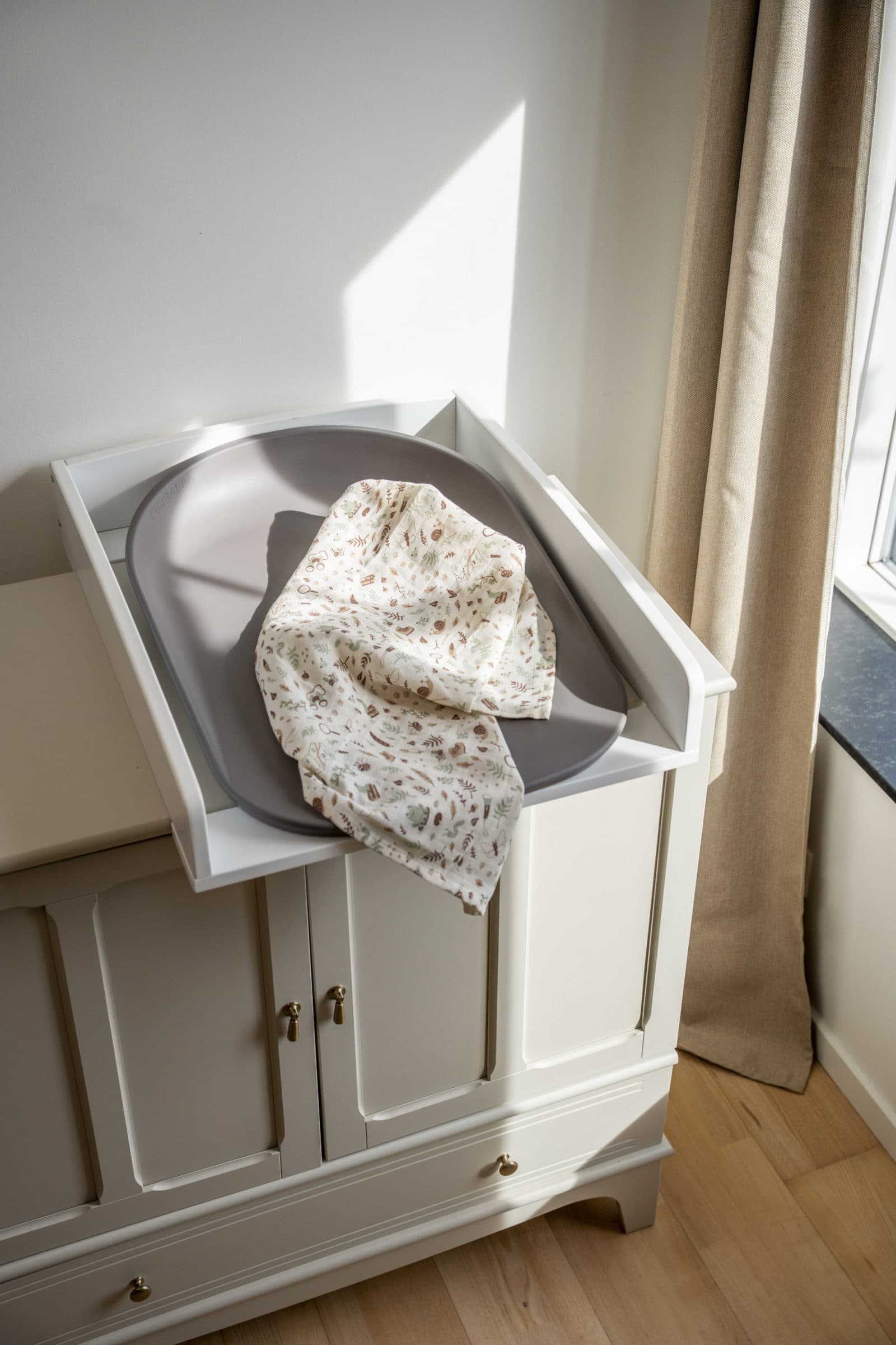 Bobbie 2.0 Soft Feel Changing Mat - Grey