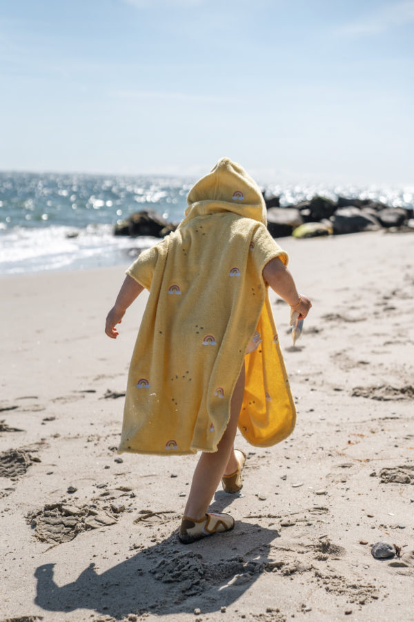 Embroidered poncho GOTS – Unicorn Shores