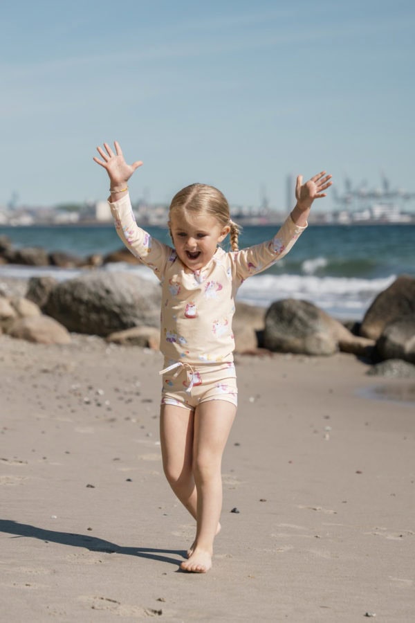 Orla – Swim shorts 1-2 years – Unicorn Shores