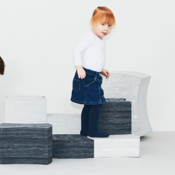 Design Edition M 12 Dark grey marble