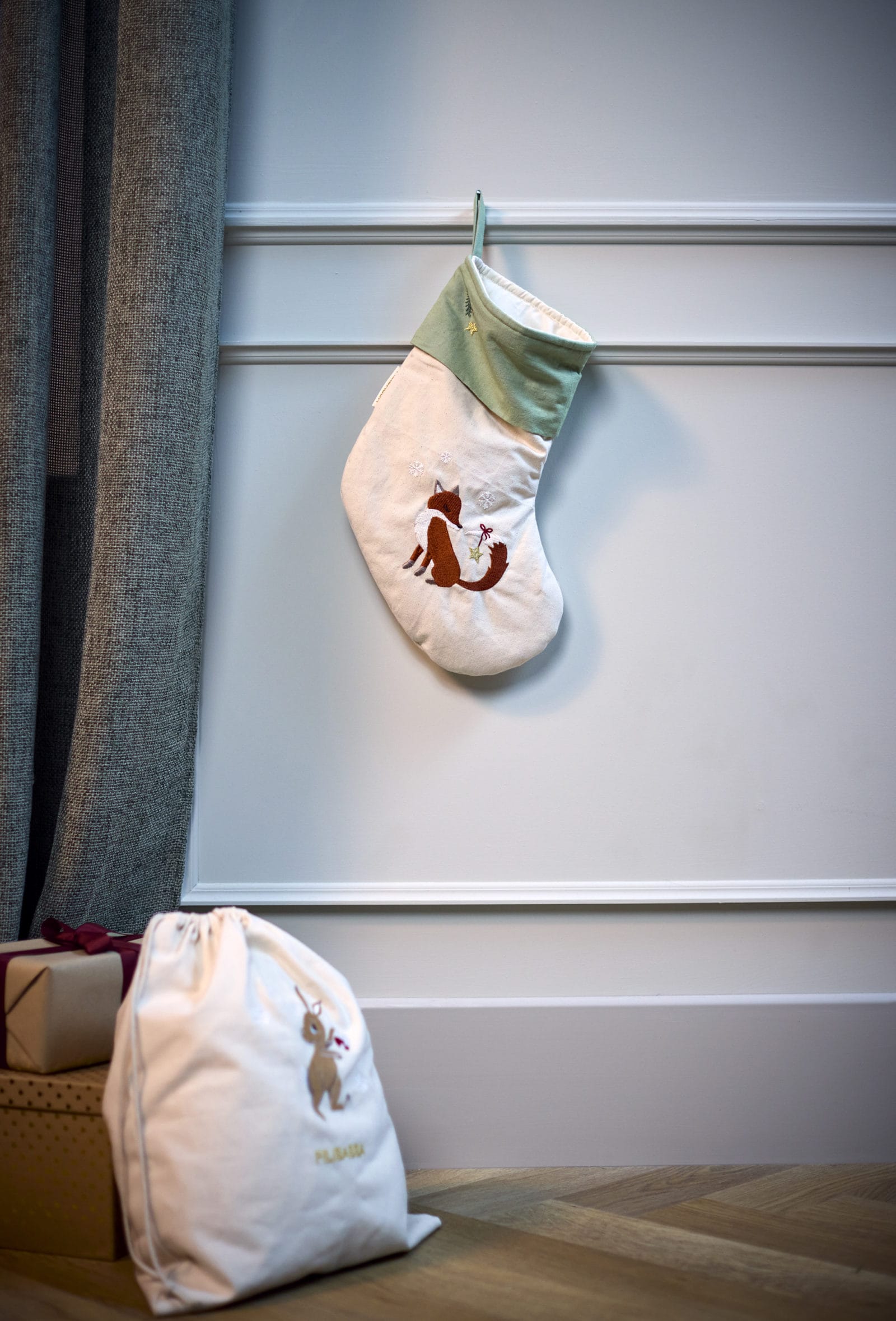 Embroidered stocking - Wonderful Winter - Fox