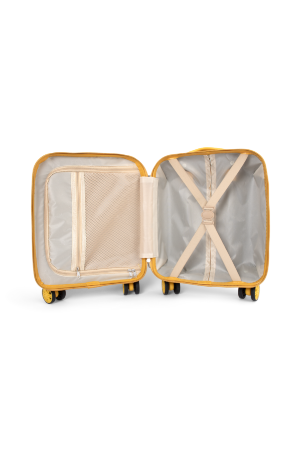 Suitcase – Unicorn Shores