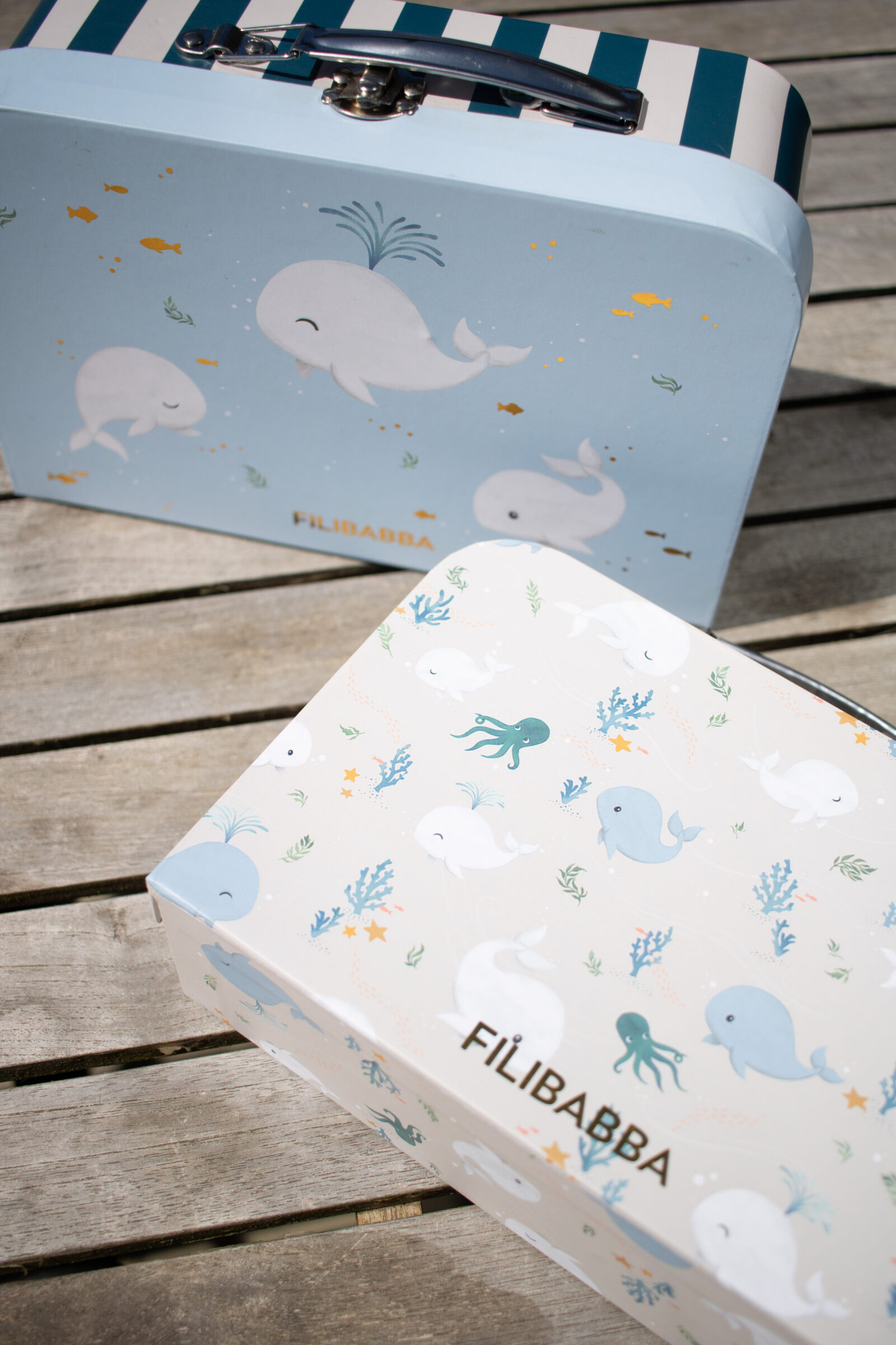 Suitcase set for play and storage – 2-pack – Christian's Whale Tales